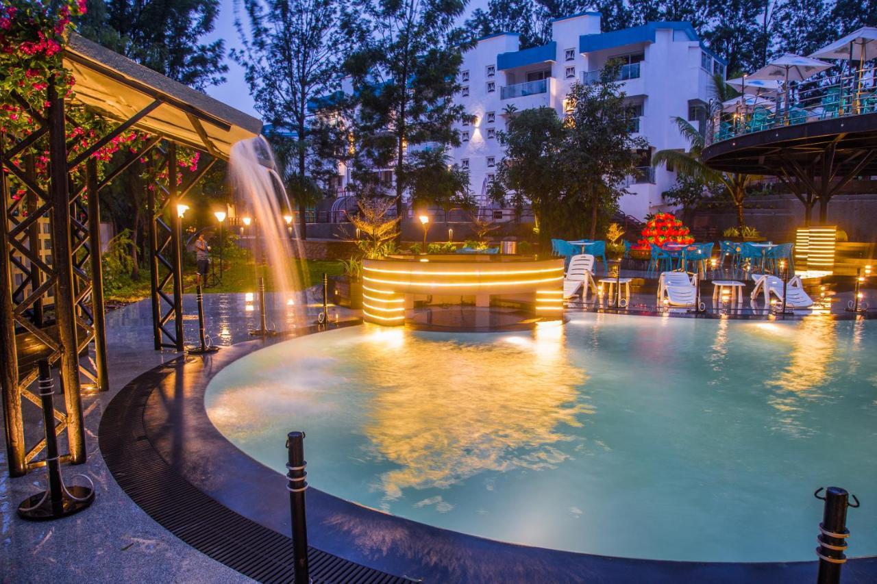 Hotel Millennium Park Panchgani Esterno foto
