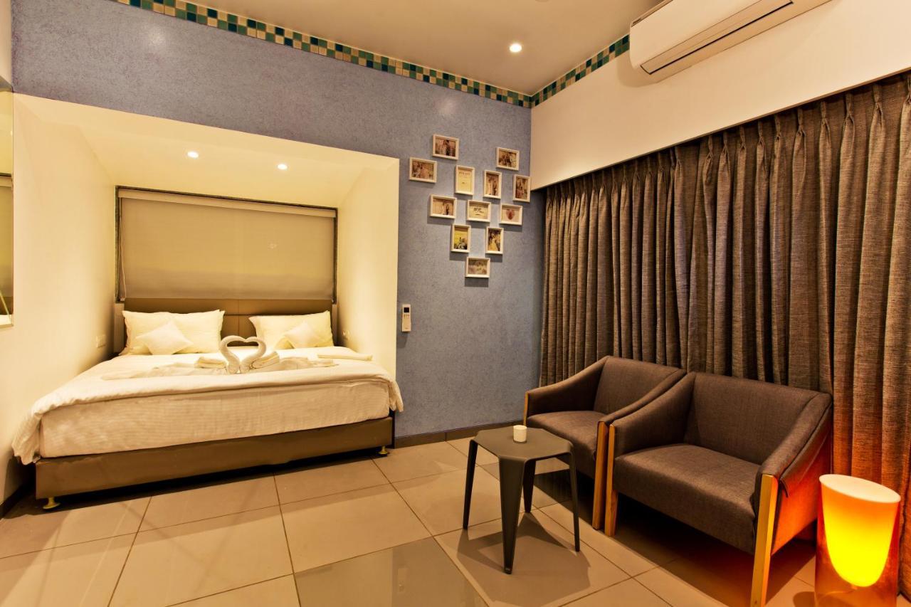 Hotel Millennium Park Panchgani Esterno foto