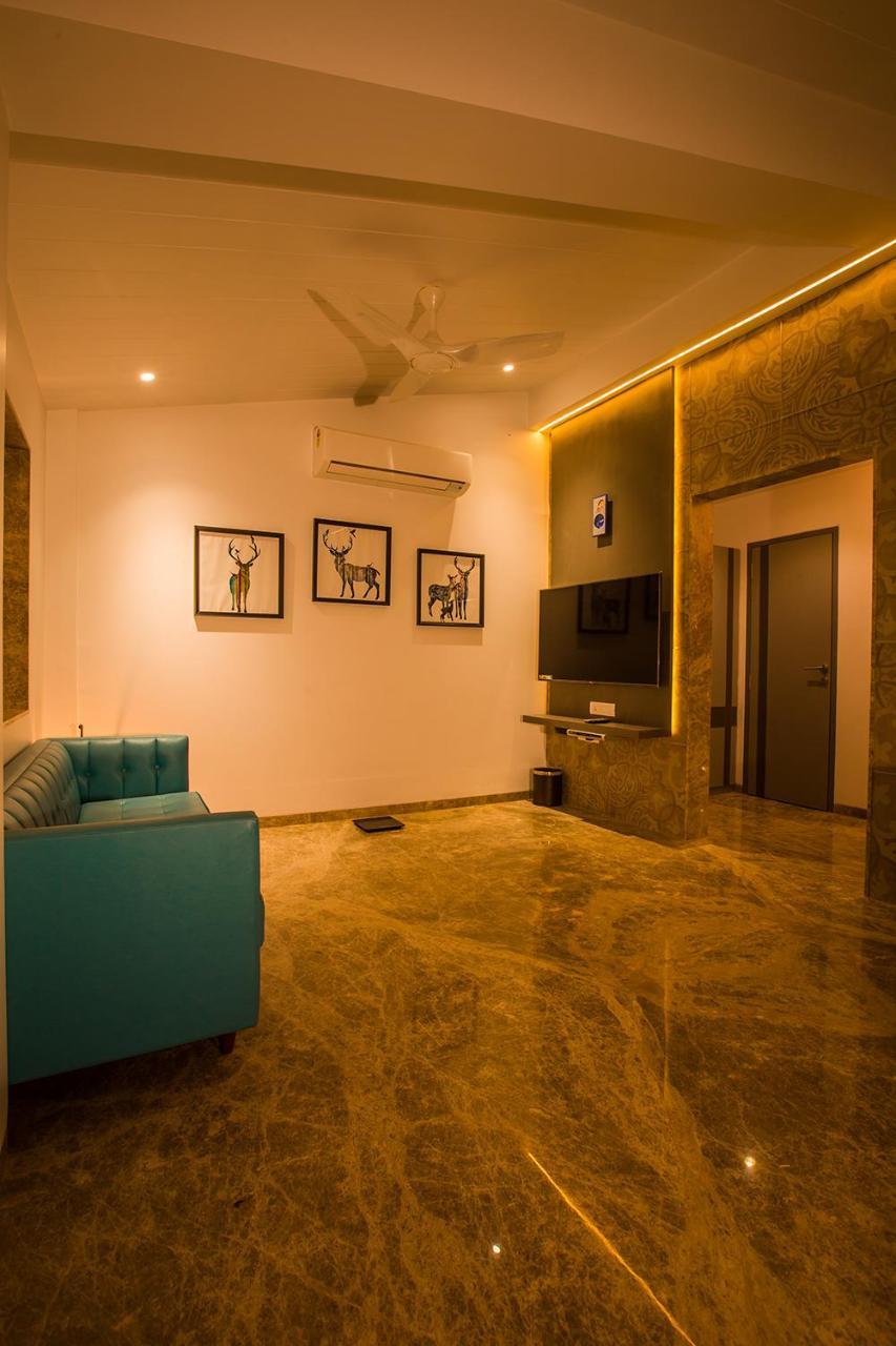 Hotel Millennium Park Panchgani Esterno foto